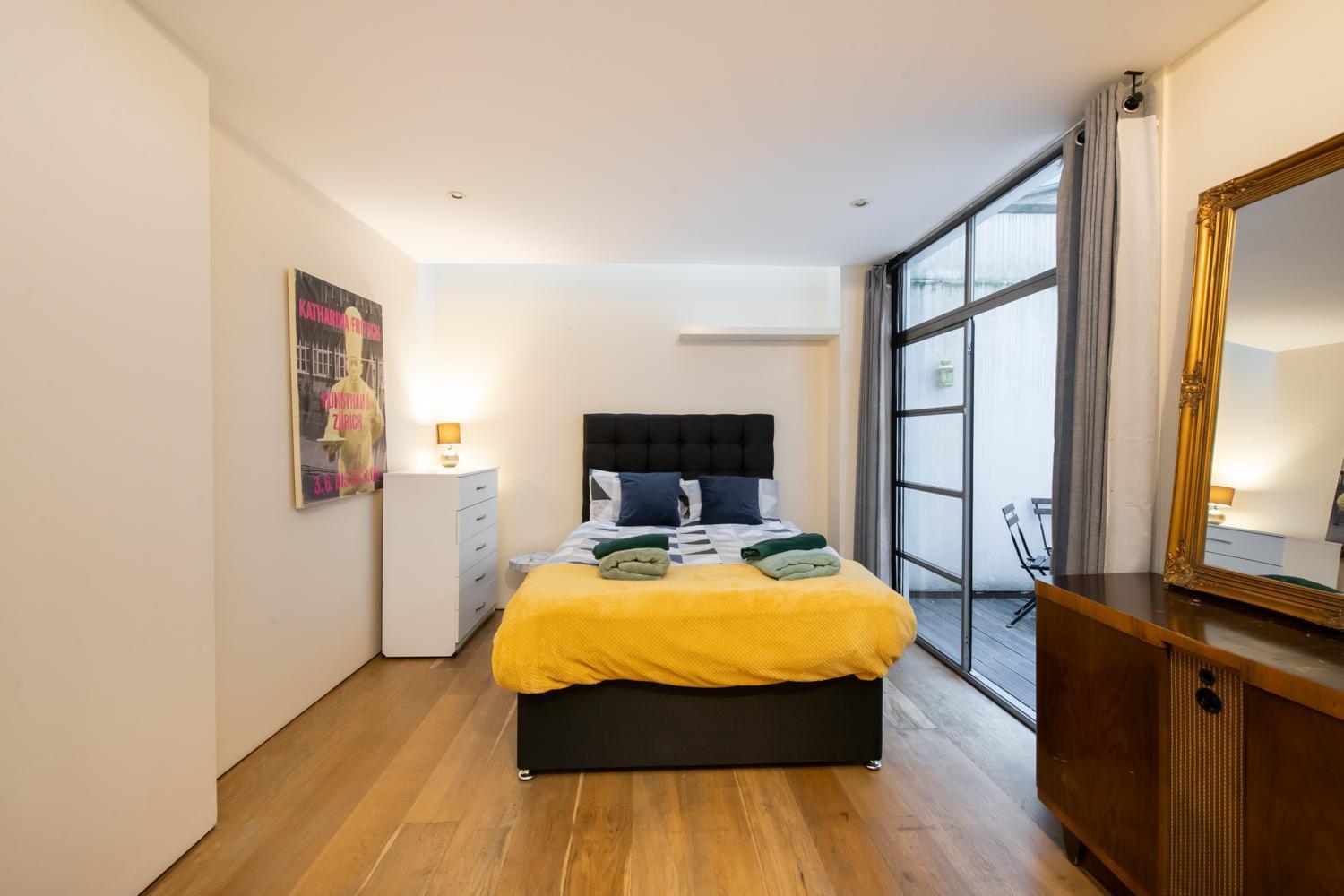 Pollen Street, Three-Bedroom Flat لندن المظهر الخارجي الصورة