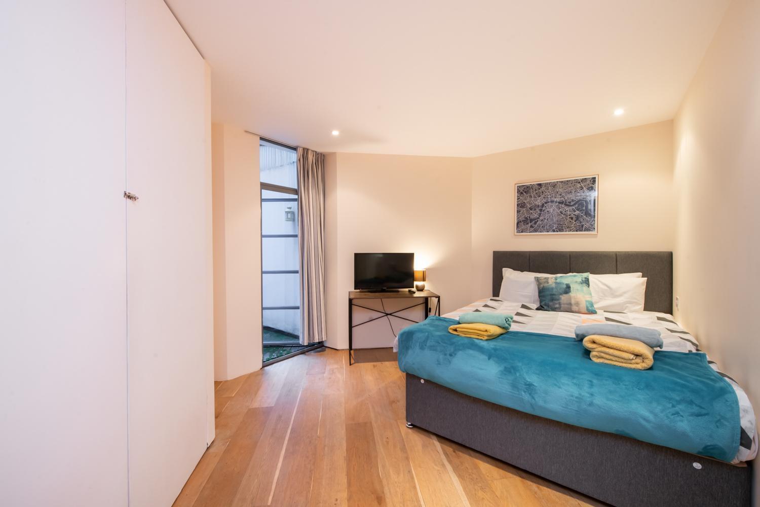 Pollen Street, Three-Bedroom Flat لندن المظهر الخارجي الصورة